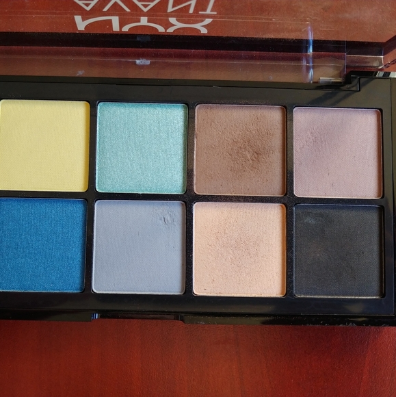 Nyx Eyeshadow Palettes - Picture 4 of 6